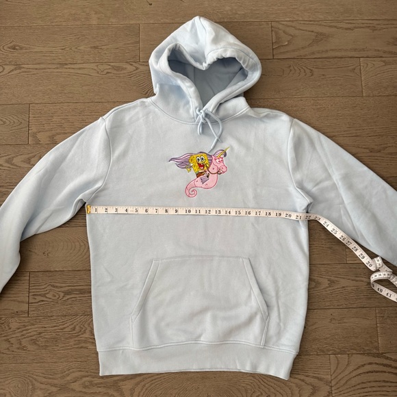 H&M SpongeBob Light Blue Hoodie - Picture 7 of 8